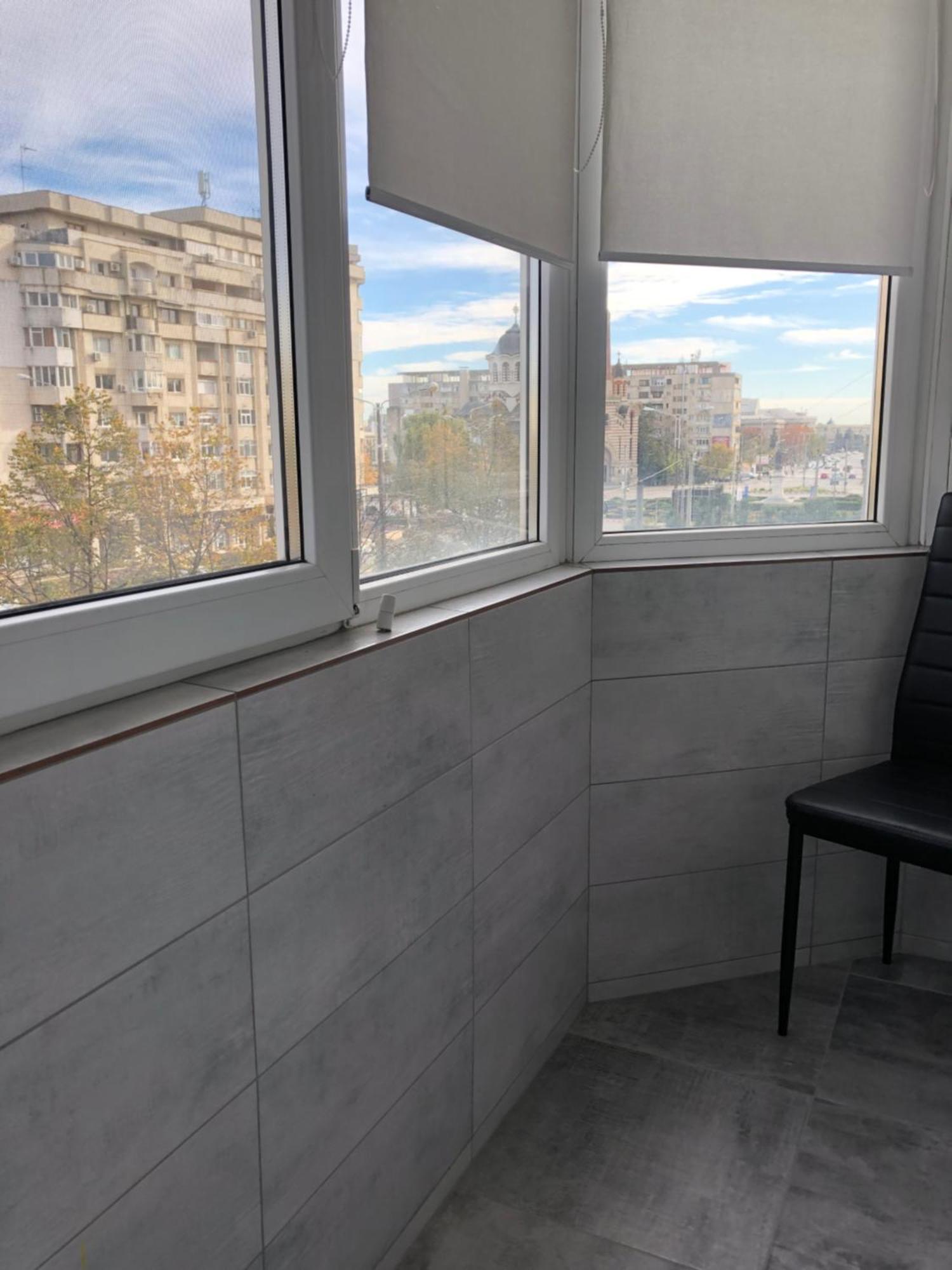 Adrian Home, Central Ploieşti Eksteriør bilde